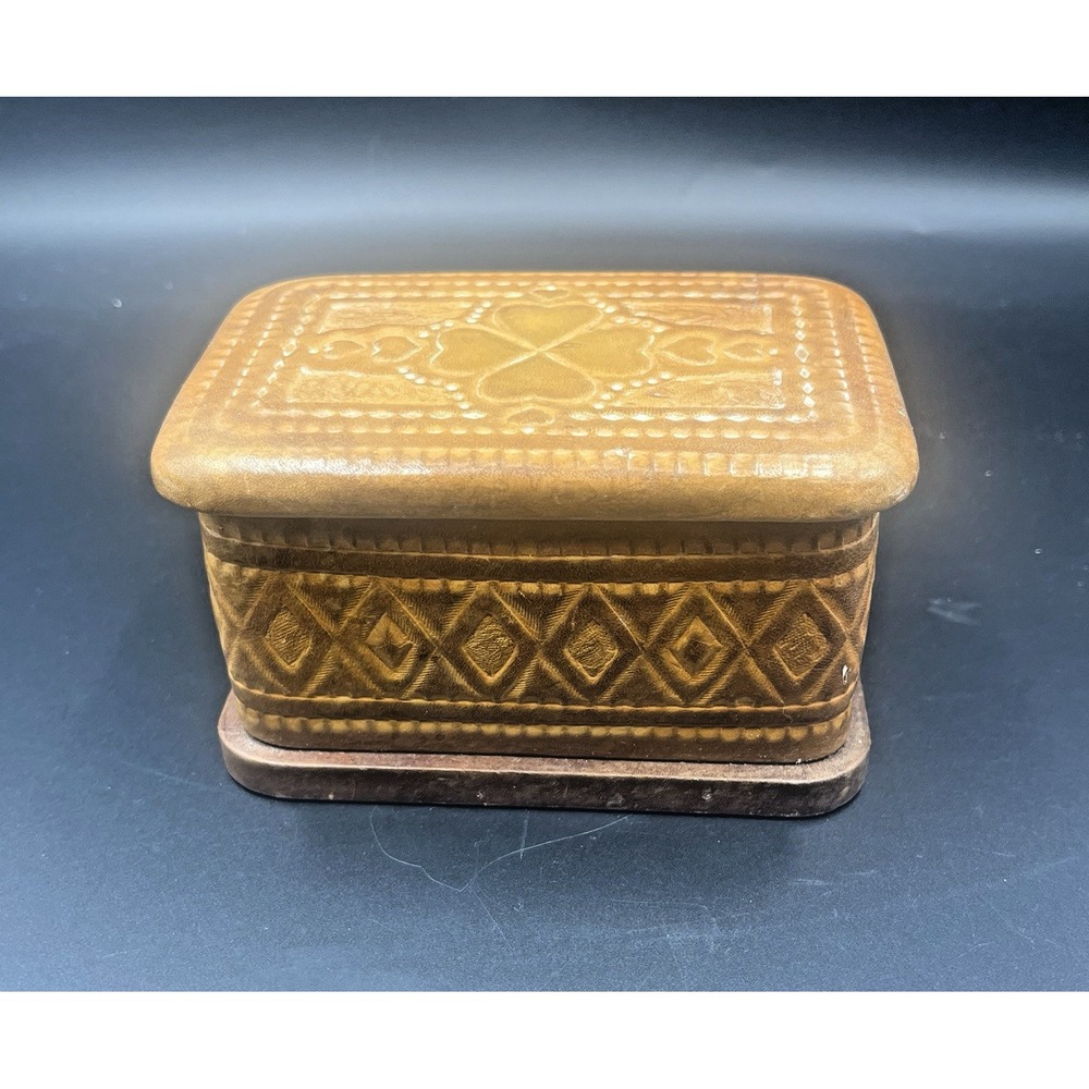Vintage‎ Embossed Leather Jewelry or Trinket Music Box with Red Felt Interior